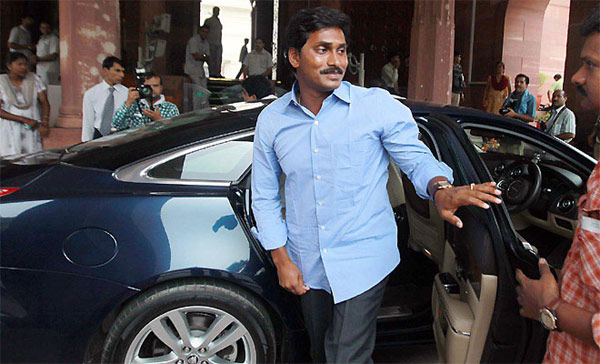 ys jagan mohan reddy,ysrcp,amaravati,mangalagiri  జగన్ లో కూడా కదలిక మొదలైంది! 